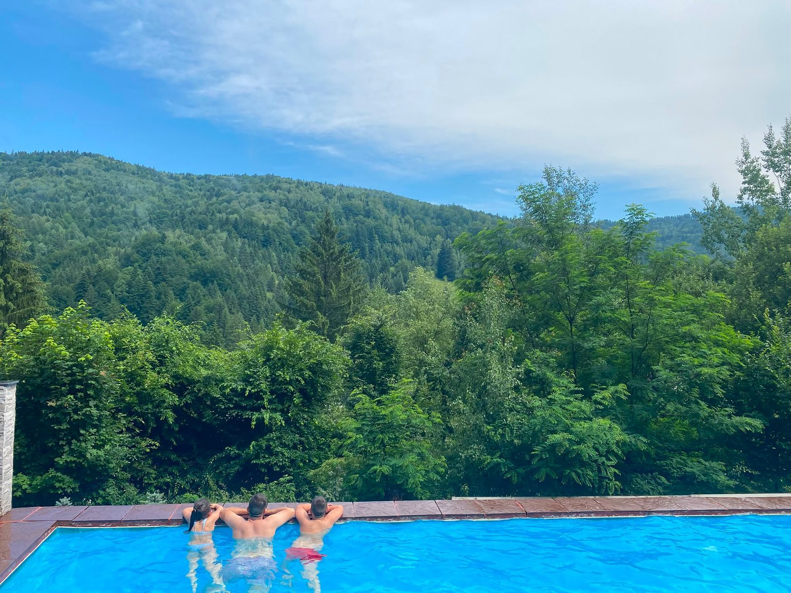 Piscină încălzită